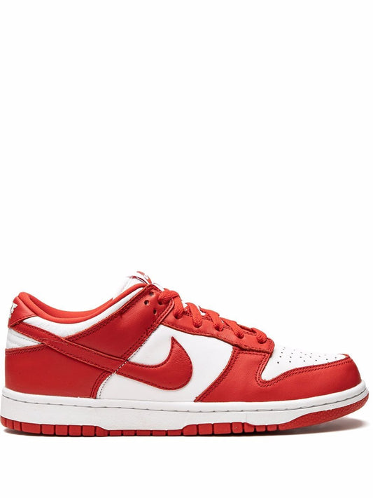 Nike: SB Dunk Low 'University Red'